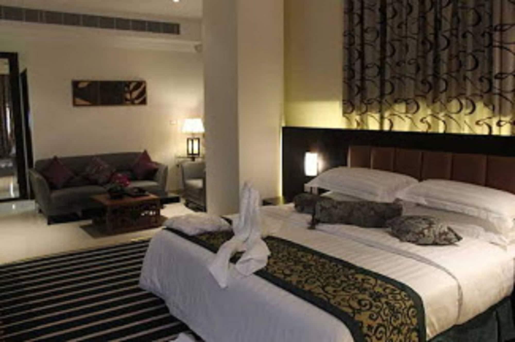 Sunday Millennia Hotel Riyadh Ngoại thất bức ảnh