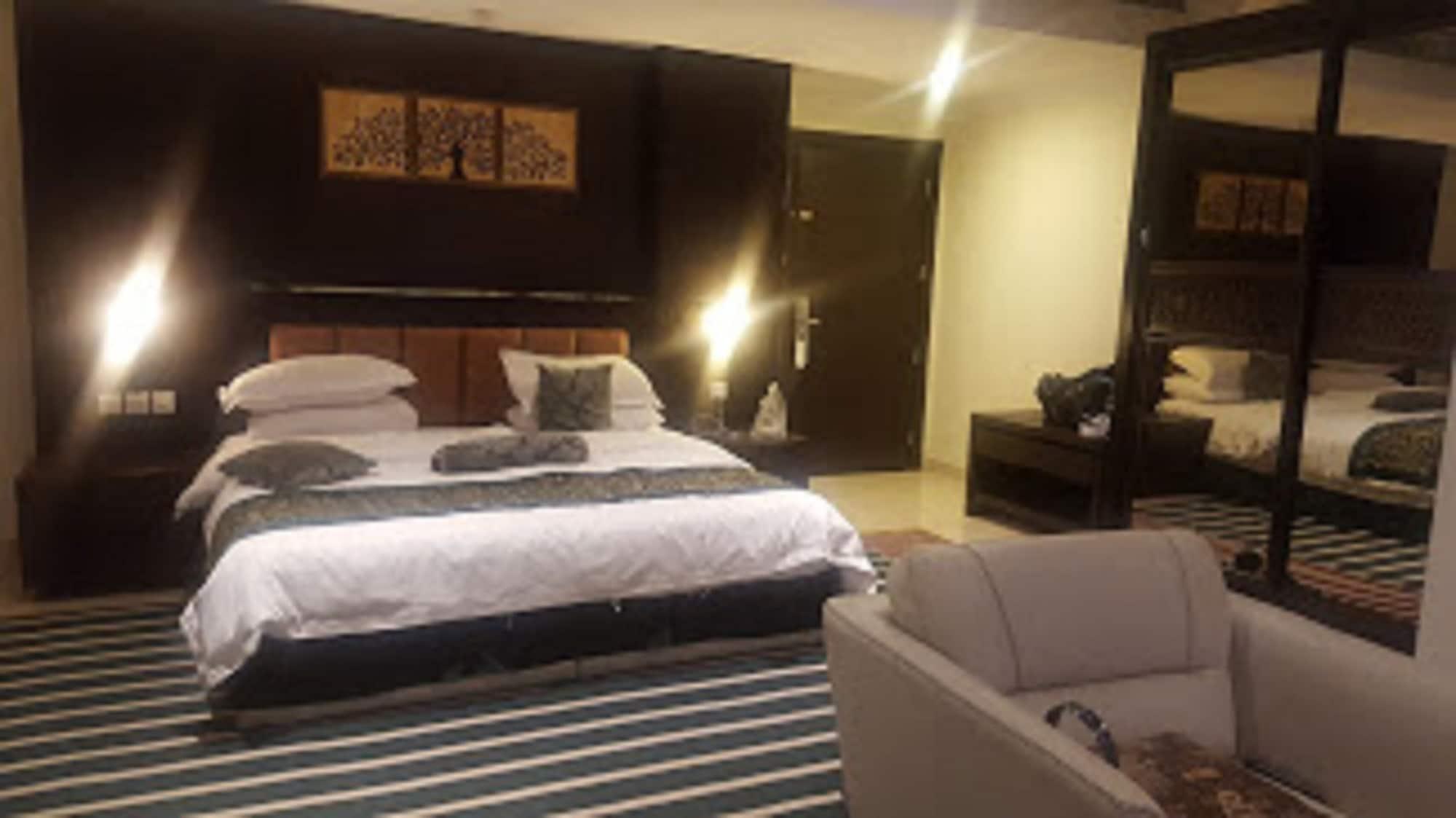 Sunday Millennia Hotel Riyadh Ngoại thất bức ảnh