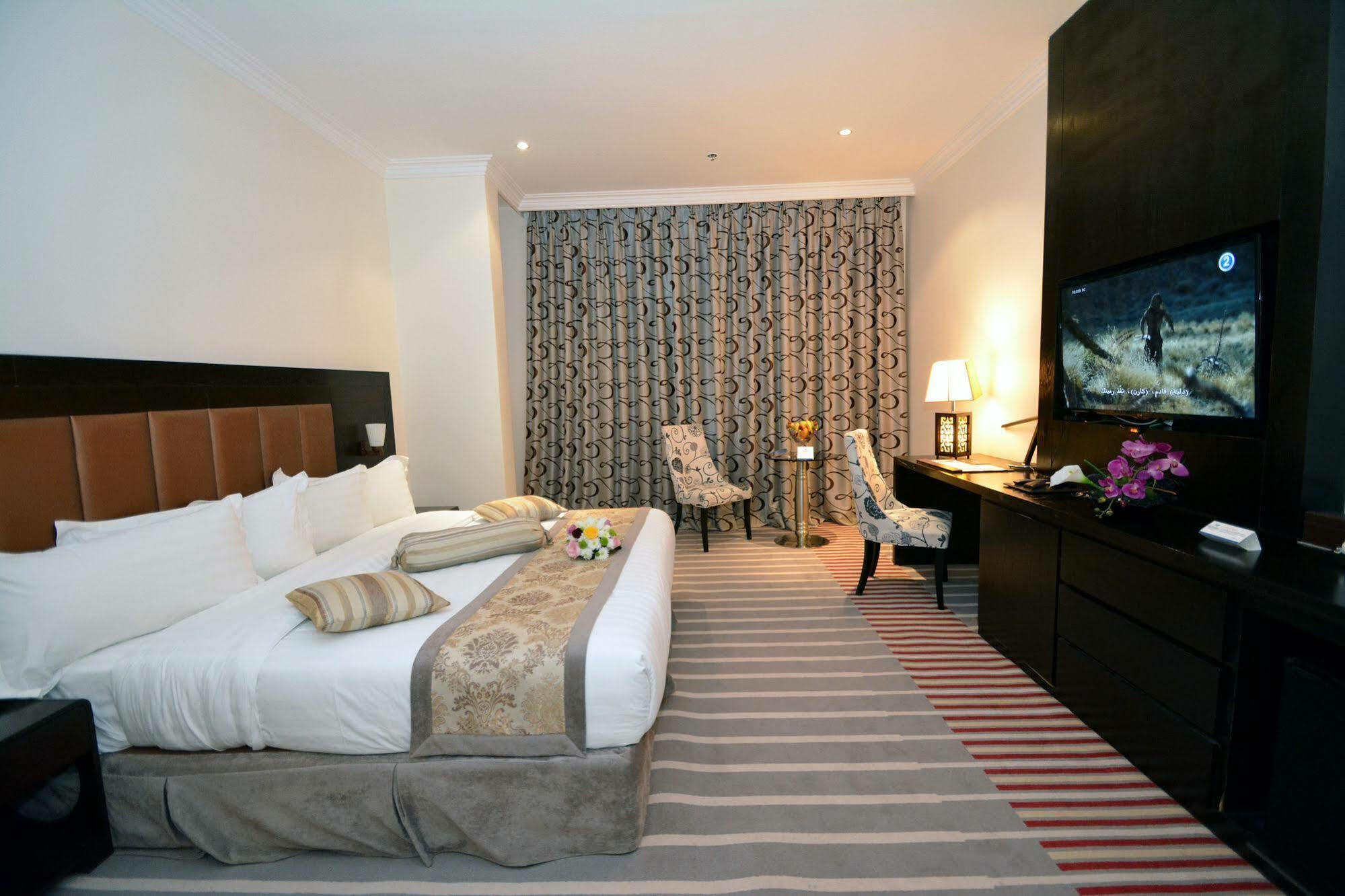 Sunday Millennia Hotel Riyadh Ngoại thất bức ảnh